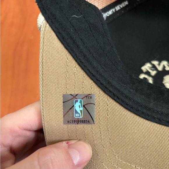 Toronto Raptors Tan Mesh Cap - Picture 3 of 4